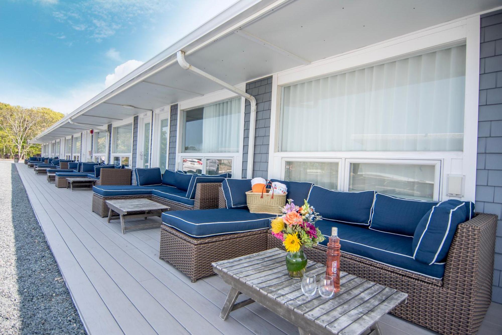 Breakwater Hotel โพรวินซ์ทาวน์ ภายนอก รูปภาพ