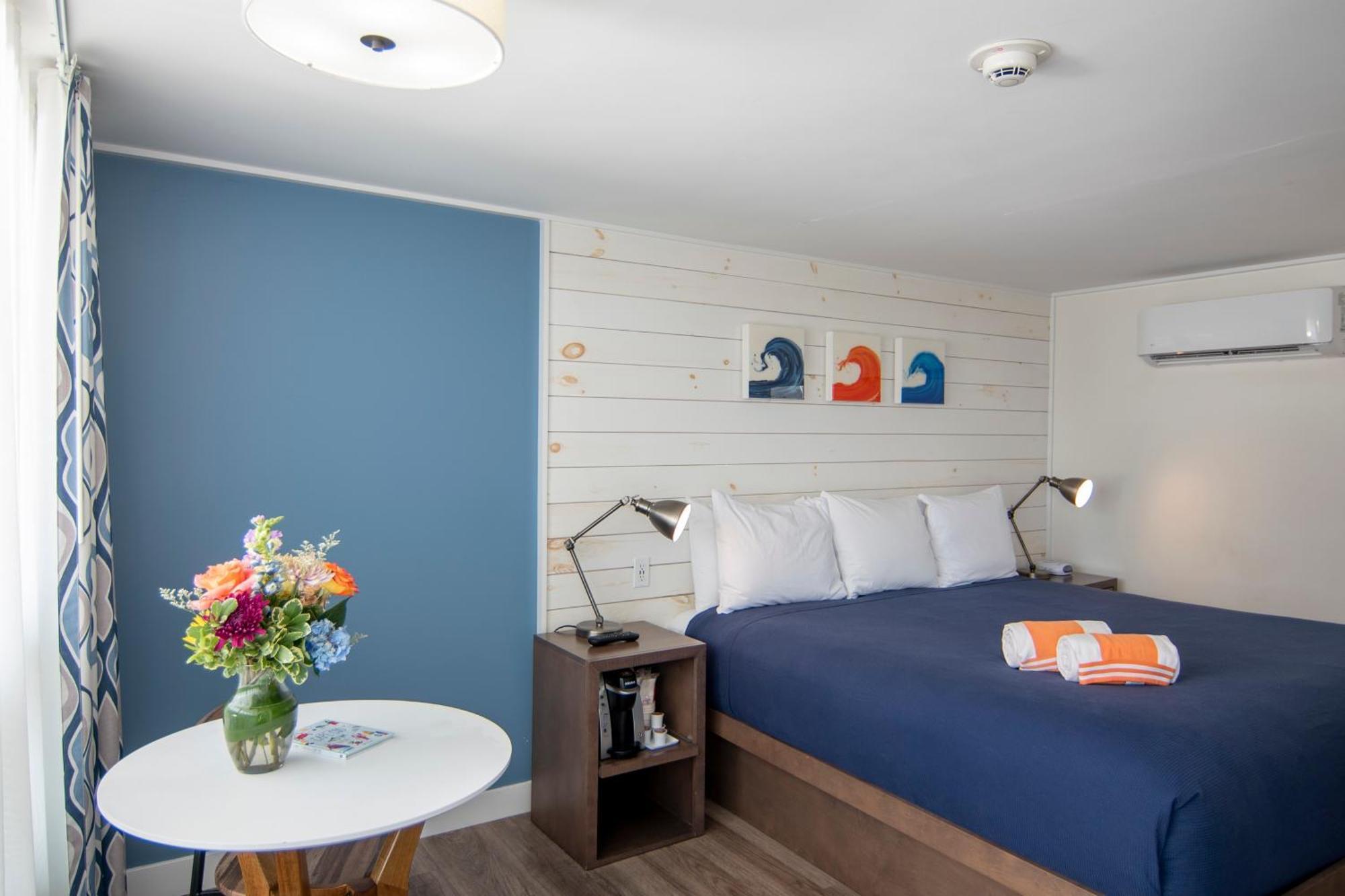 Breakwater Hotel โพรวินซ์ทาวน์ ภายนอก รูปภาพ